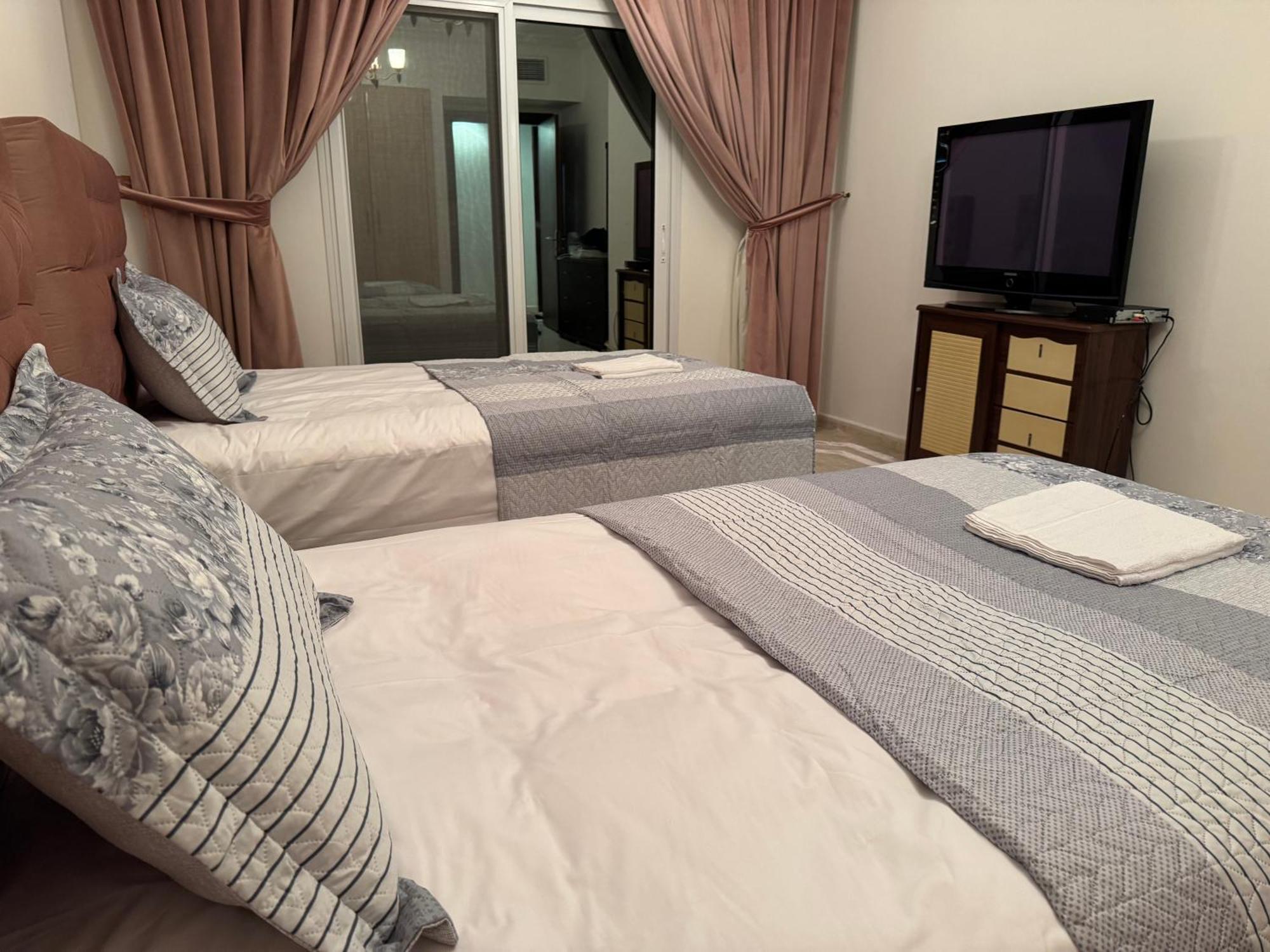 Apartamento The Family Spot Sharjah Exterior foto